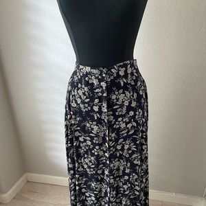 Jones New York Skirt